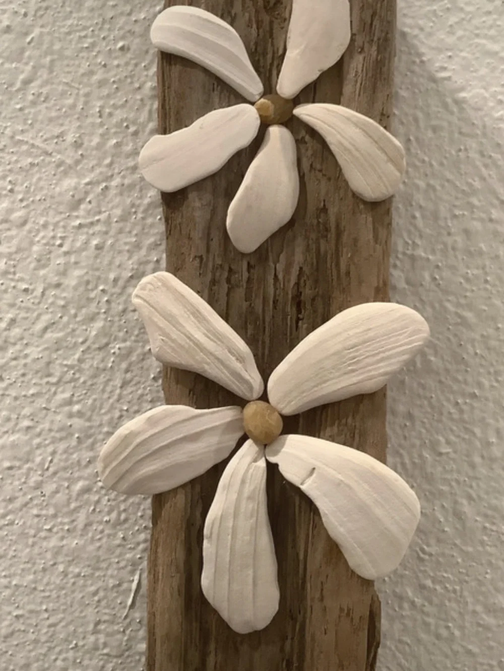 Driftwood Art, Driftwood & Seashell Flowers With Agates , Coastal Decor